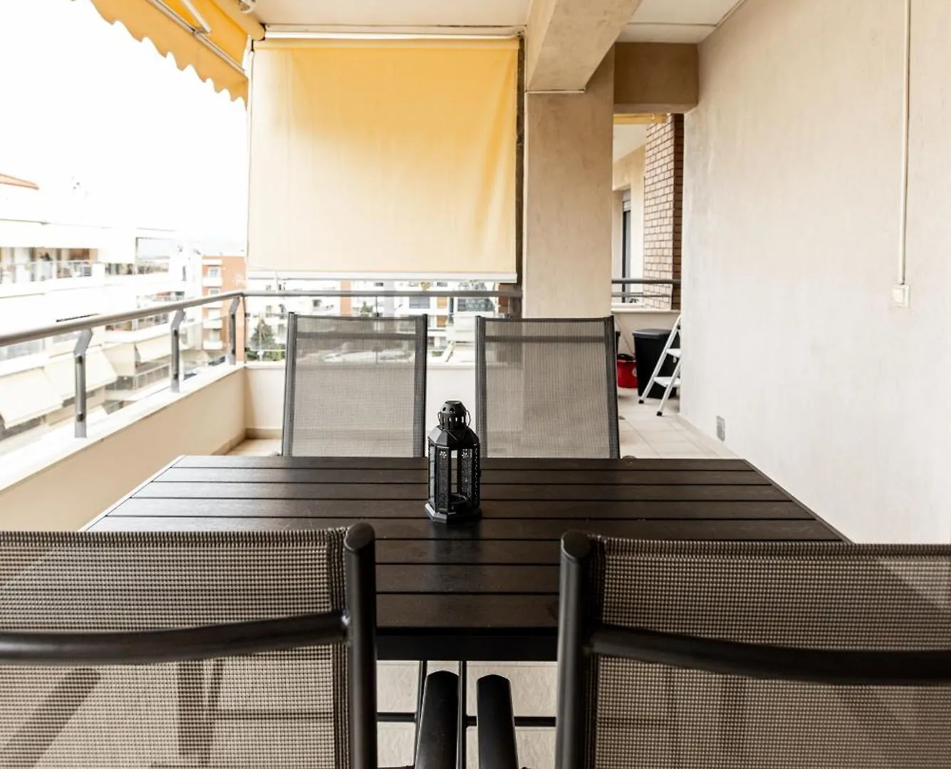 Spacious 3-Bedroom Apartment With Wifi, Ac In Charming Kalamaria - Mountain View Thessaloniki
