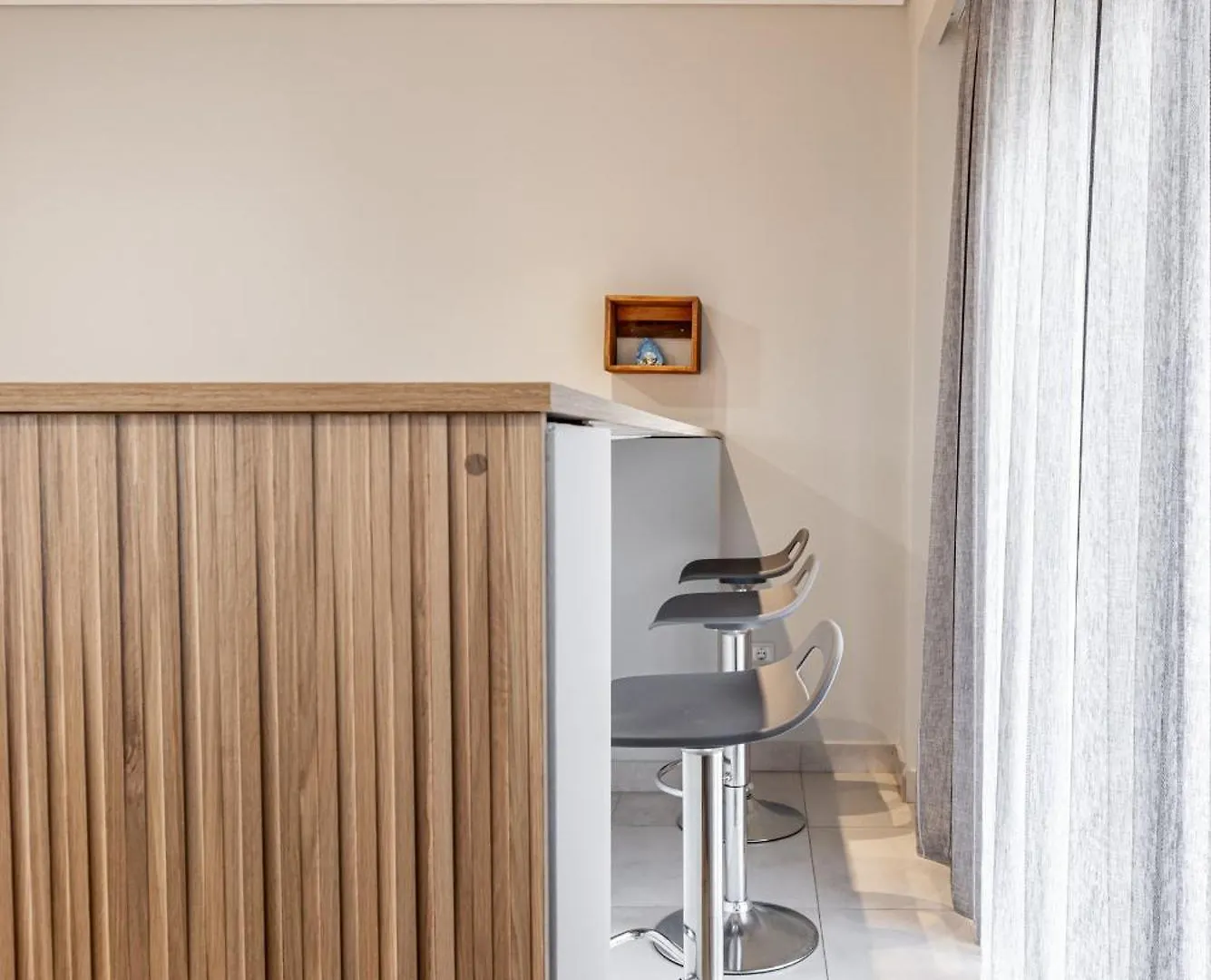 Spacious 3-Bedroom Apartment With Wifi, Ac In Charming Kalamaria - Mountain View Thessaloniki