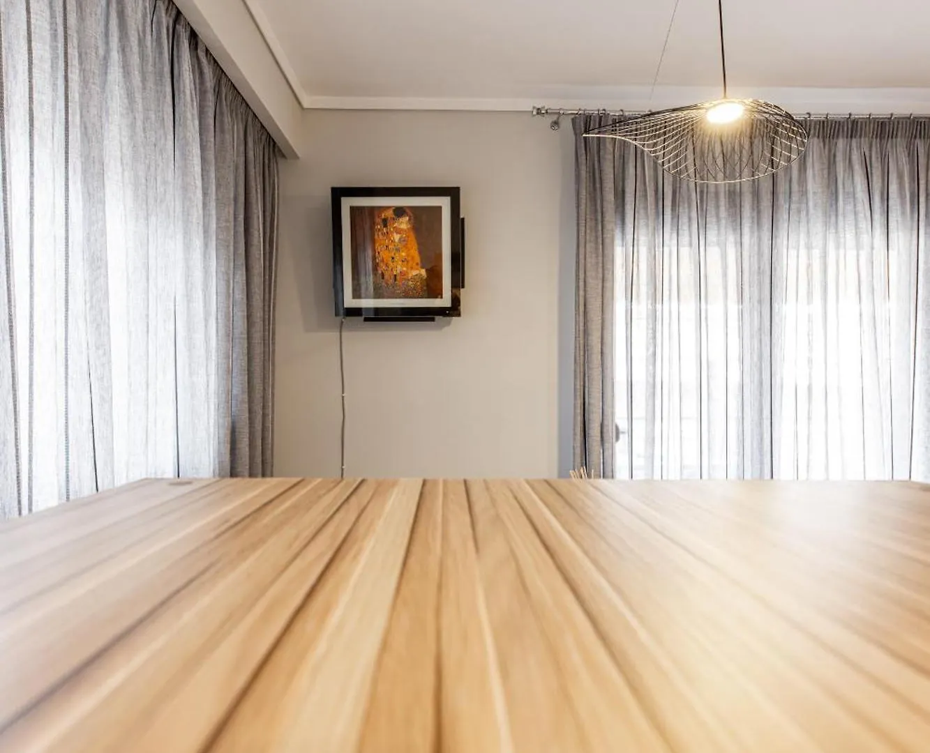 Spacious 3-Bedroom Apartment With Wifi, Ac In Charming Kalamaria - Mountain View Thessaloniki Greece